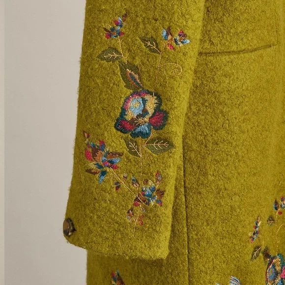 Woodland Fantasy coat. New with tags from Sundance. - Picture 4 of 9